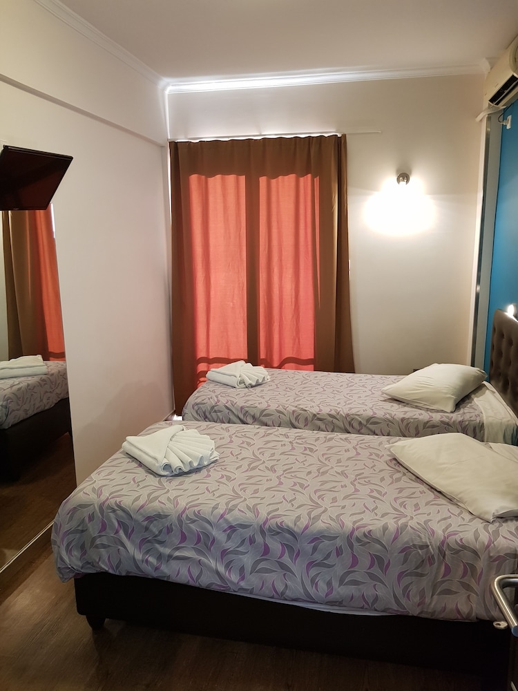 Athens Choice Hotel 24/66
