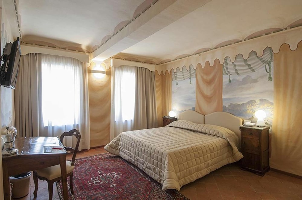 SUPERIOR, DOUBLE BED