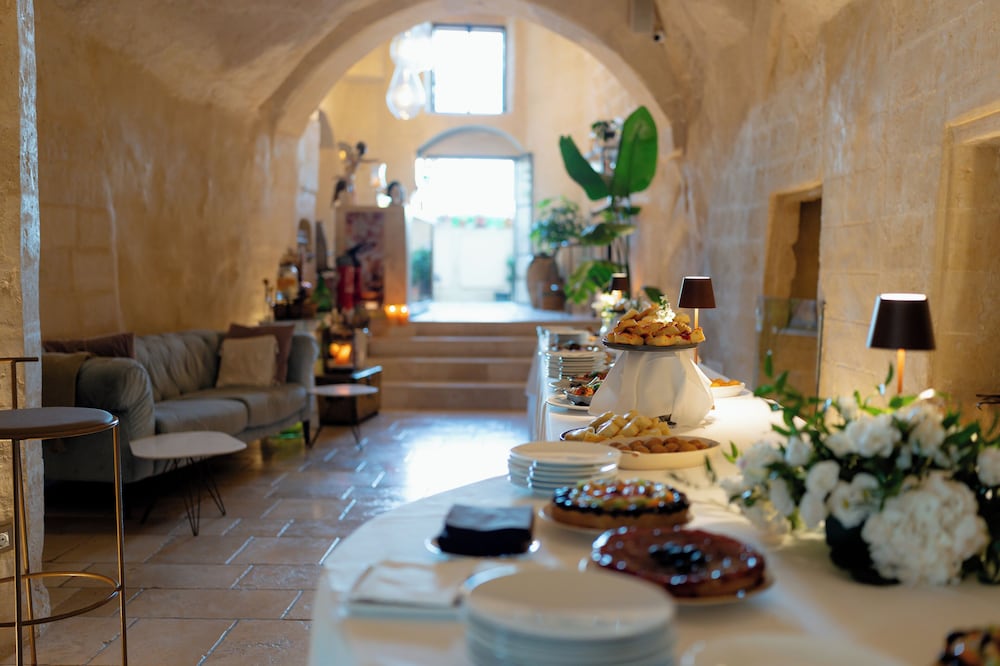 Palazzo del Duca Hotel & Restaurant 83/102