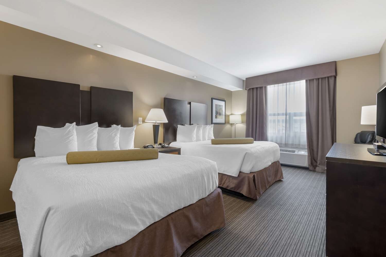 Best Western Plus Moose Jaw 11/25