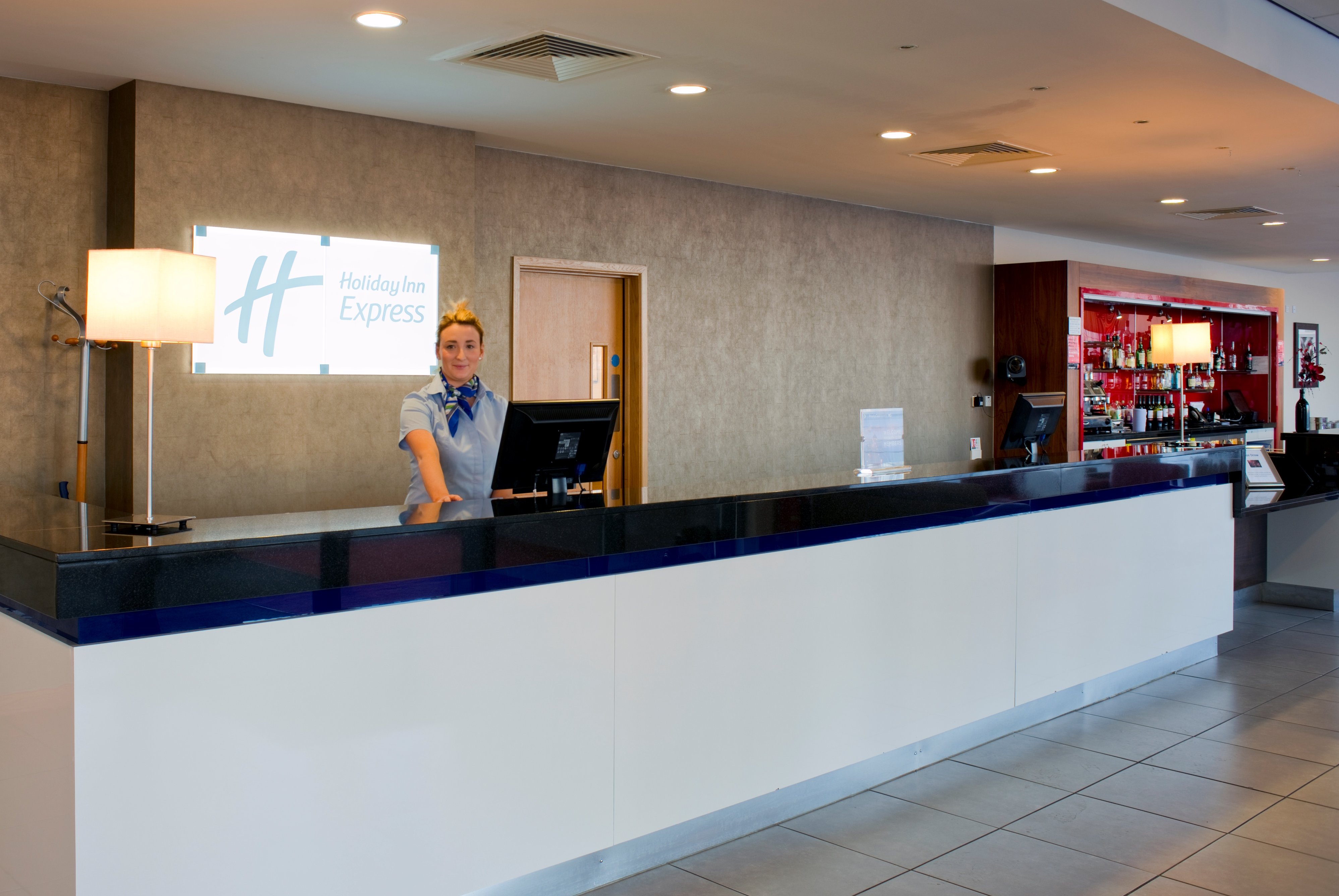HOLIDAY INN EXPRESS ROTHERHAM - NORTH 3/18