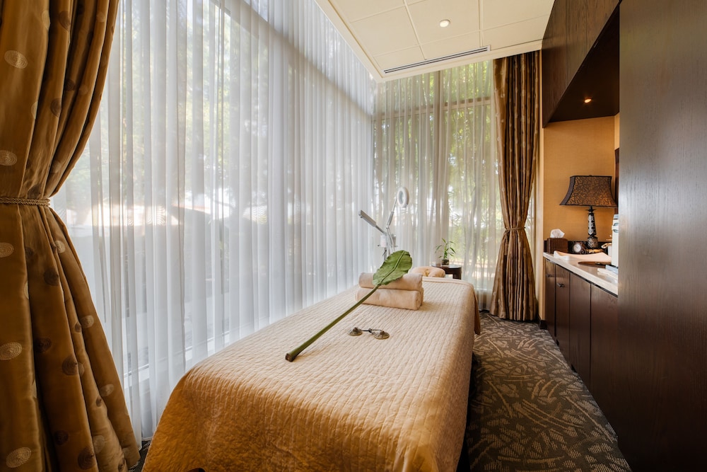 Miyako Hybrid Hotel 24/44