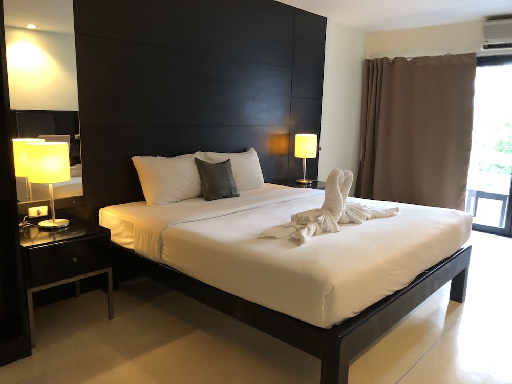Amarin Samui Hotel 18/60