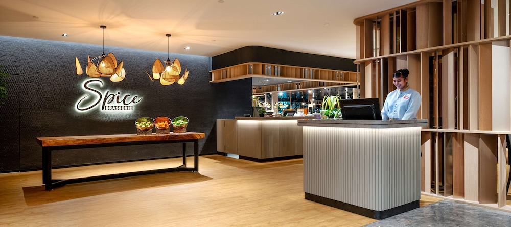 Novotel Singapore on Kitchener 10/61