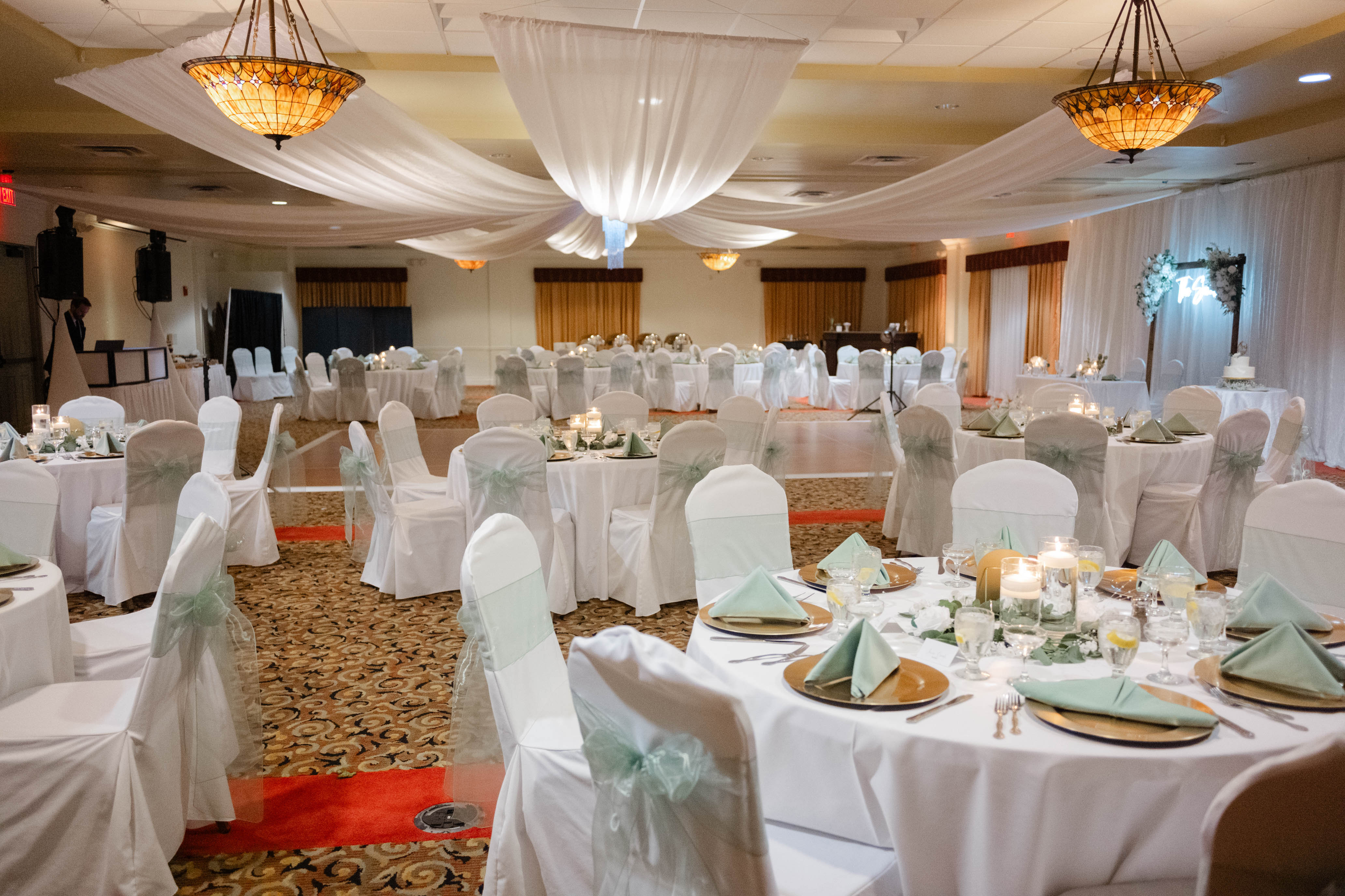 Holiday Inn Hotel and Suites Clearwater Beach 35/50