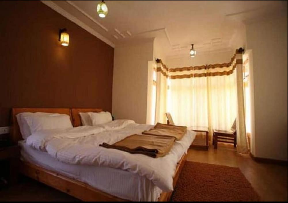 Hotel Om Ladakh 9/19