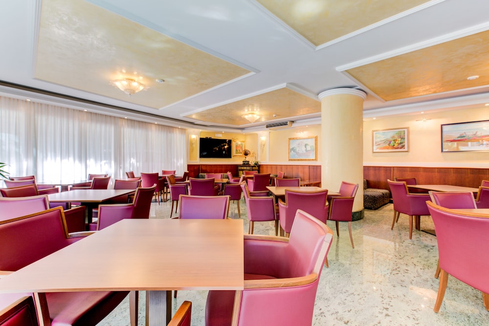 Hotel Verona 53/68