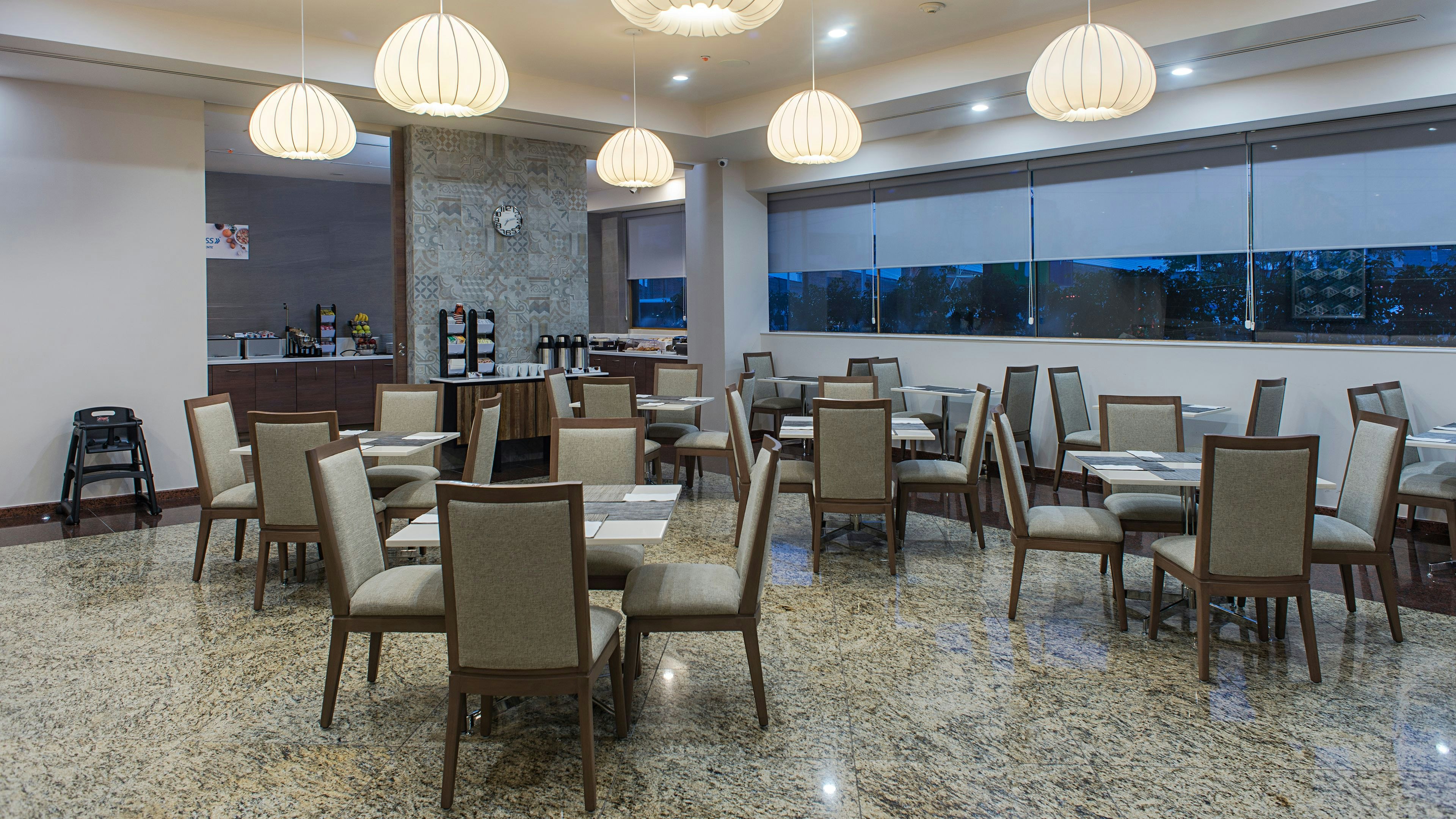 HOLIDAY INN EXPRESS MEXICO - TOREO 43/58