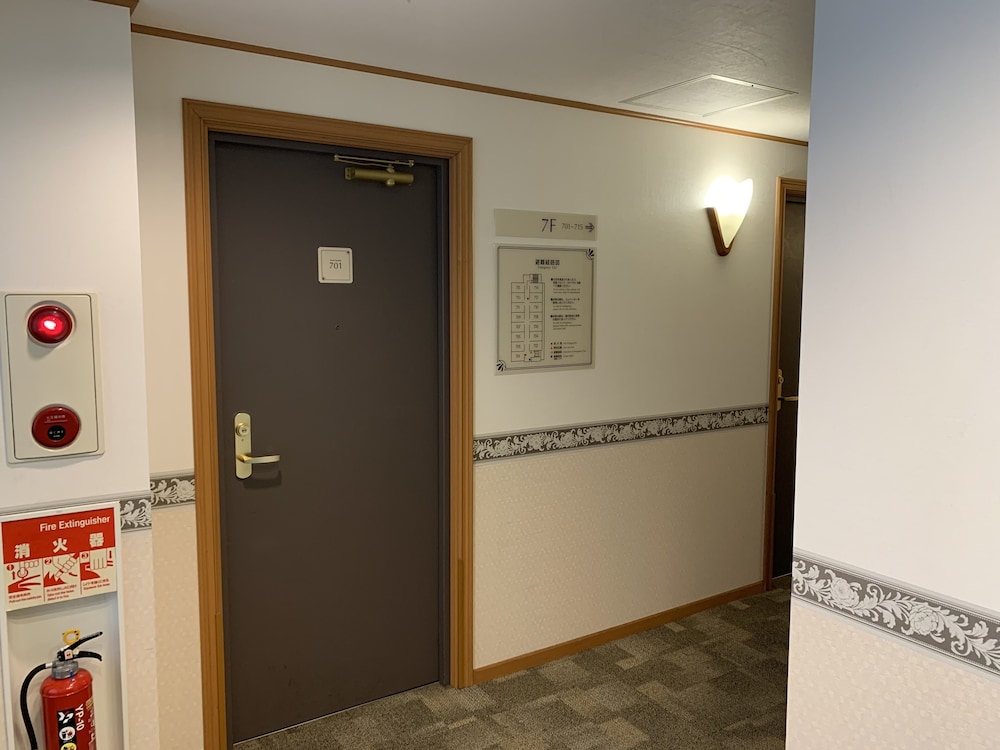 Toyoko Inn Kagoshima Temmonkan No.1(formerly Toyoko Inn Kagoshima Tenmonkan No.1) 14/63