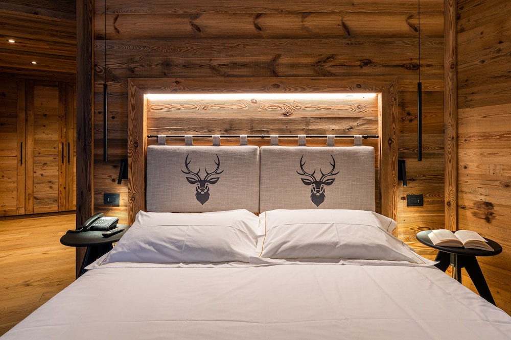 Deluxe, Suite, Double Bed, Sauna، Hotel Lo Scoiattolo 5/8