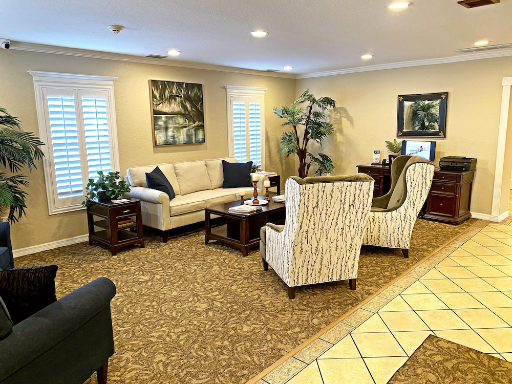 Roadstar Hotel Zephyrhills 31/45