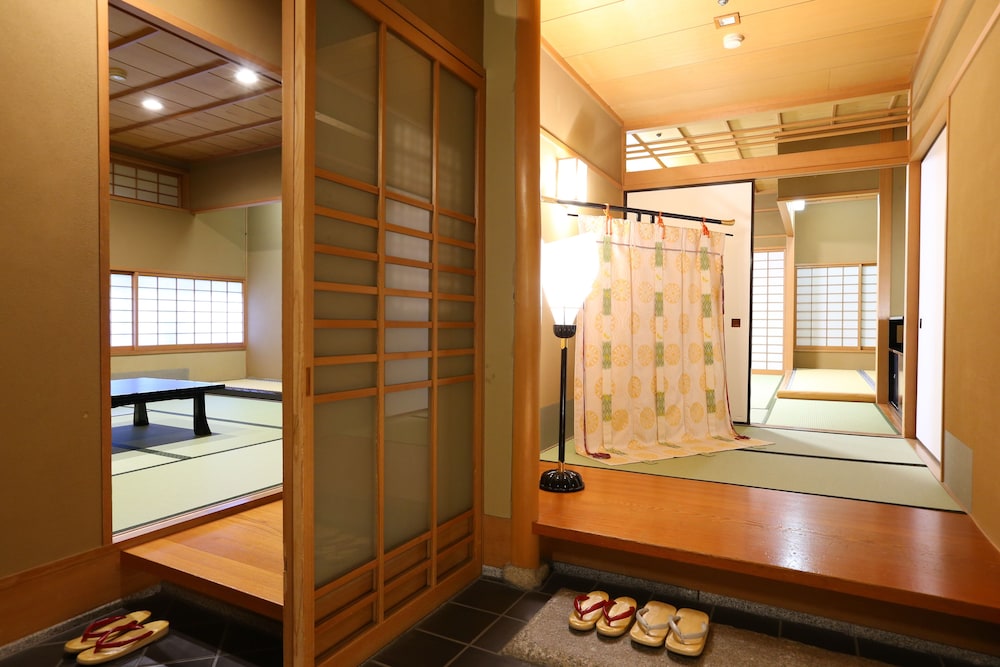 Double Bed, Outdoor Bath، Tsubaki 2/2