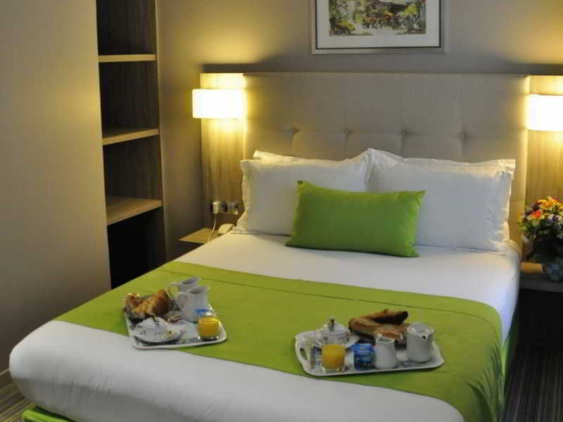 Hotel Clemence 12/36