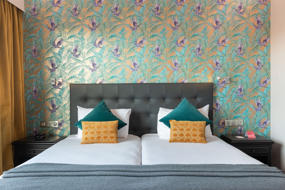 Hotel Charlemagne by Happyculture 13/67