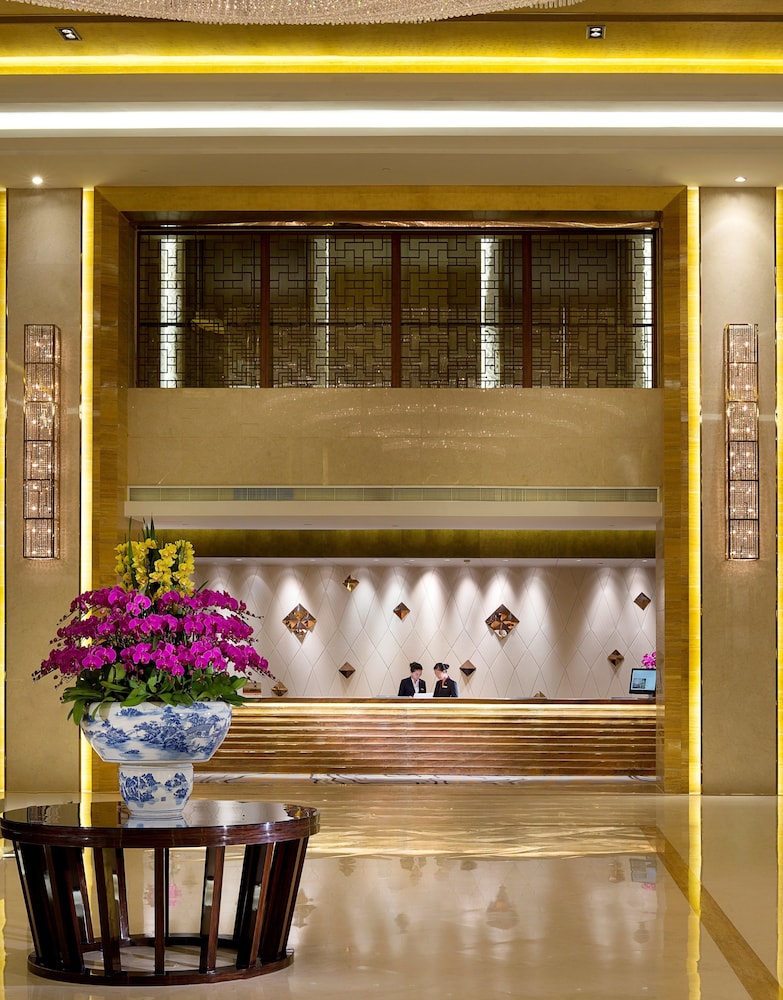 Crowne Plaza Yiwu Expo 4/50