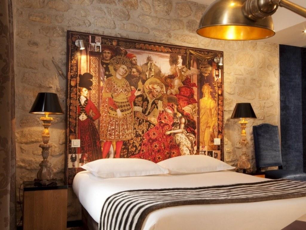 Room, Double or Twin Bed, River or River View