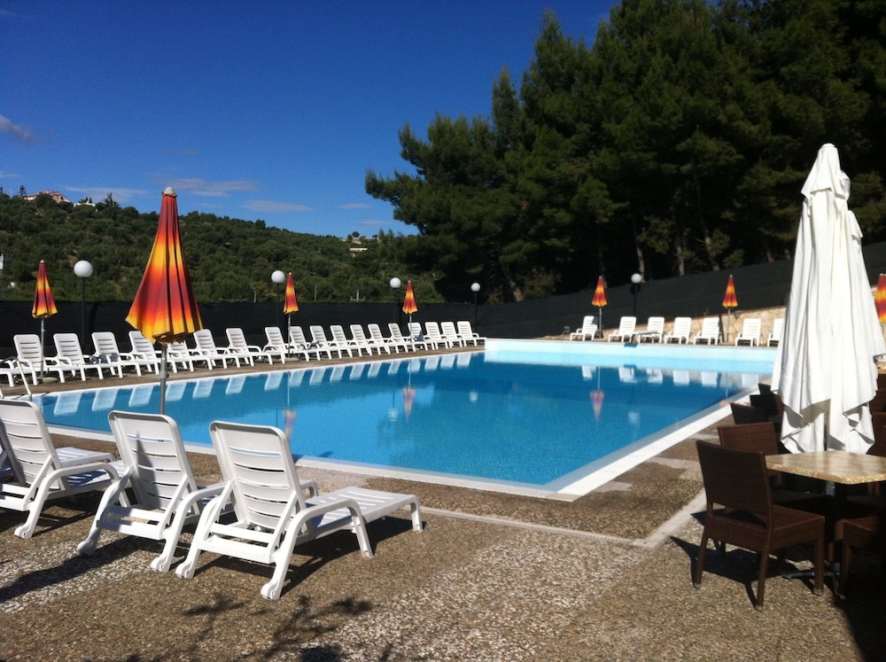 Villaggio Turistico Defensola 3/65
