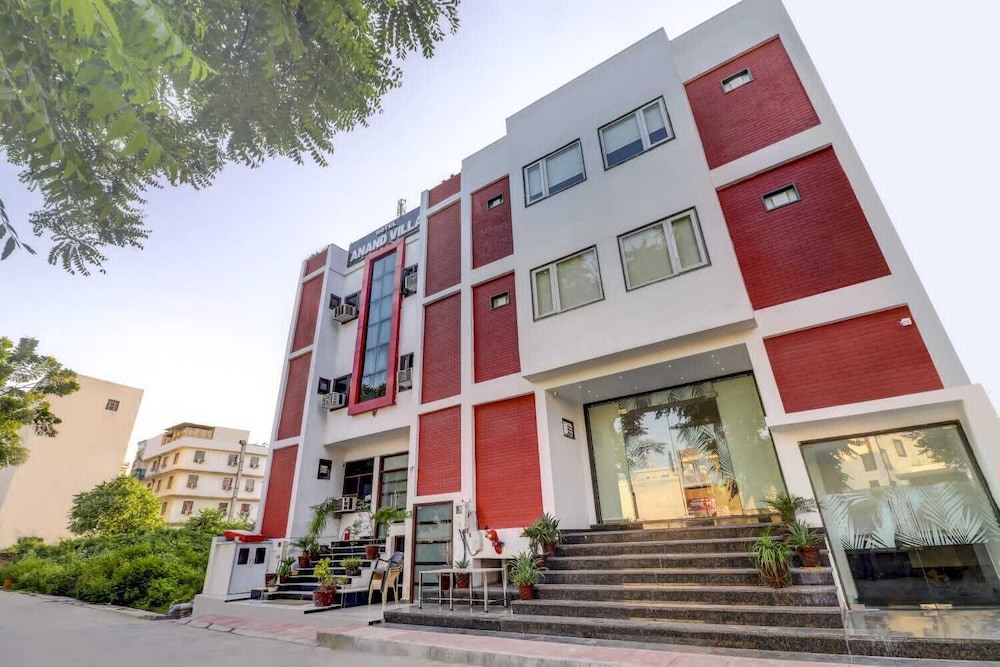 Anand Villa 3/50