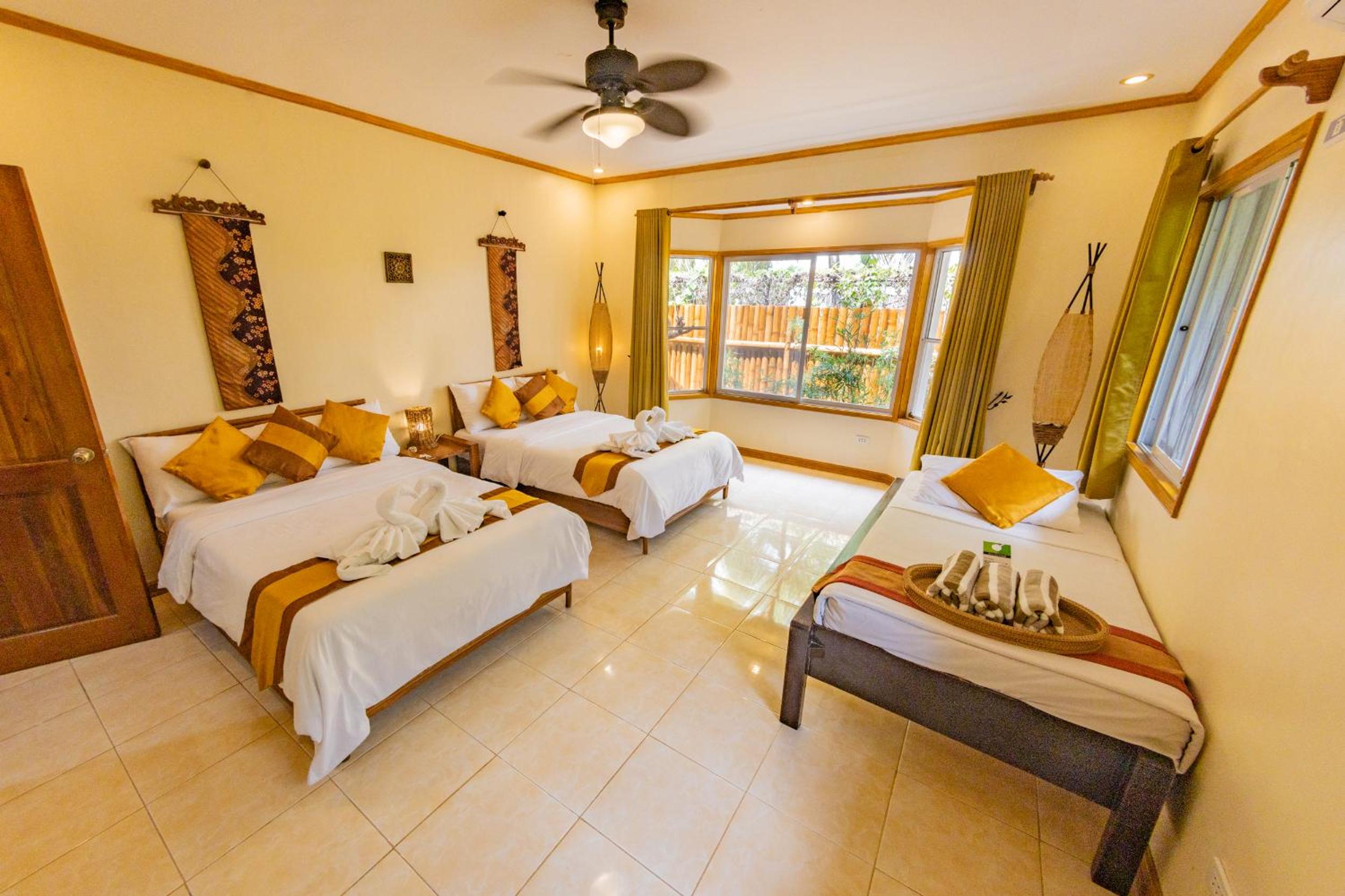Semi Room, Villa, Single Bed, 2 Semi Double Beds, Private Garden