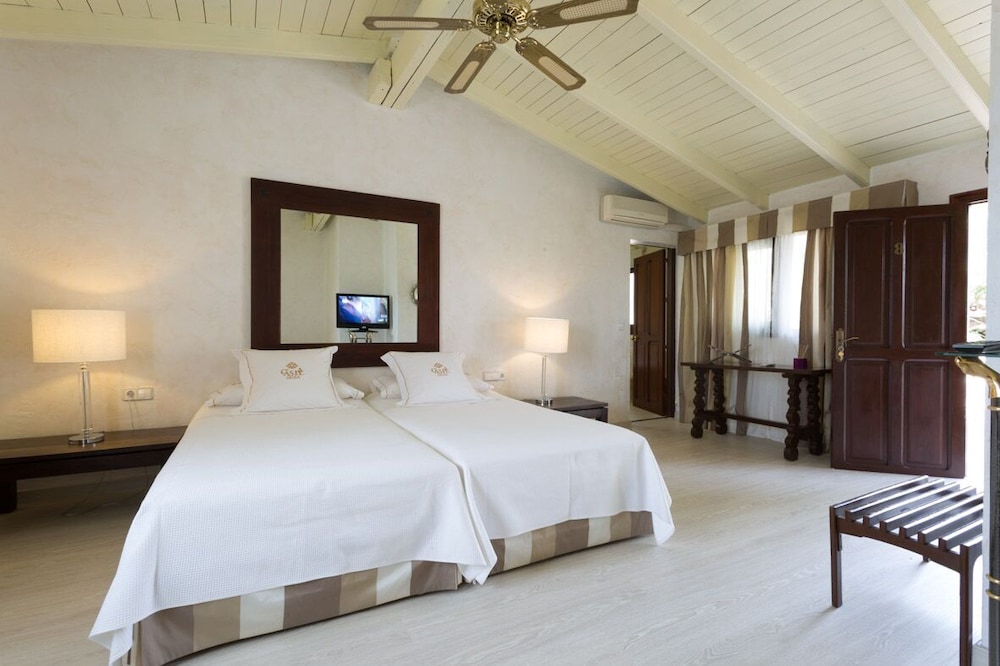 Hotel Rural Cas Pla 19/65