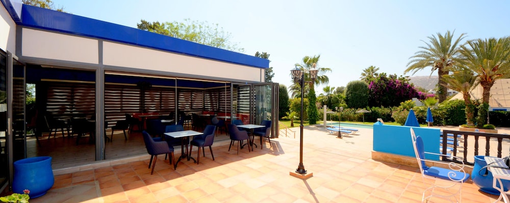 Hotel Oasis and Spa 6/50