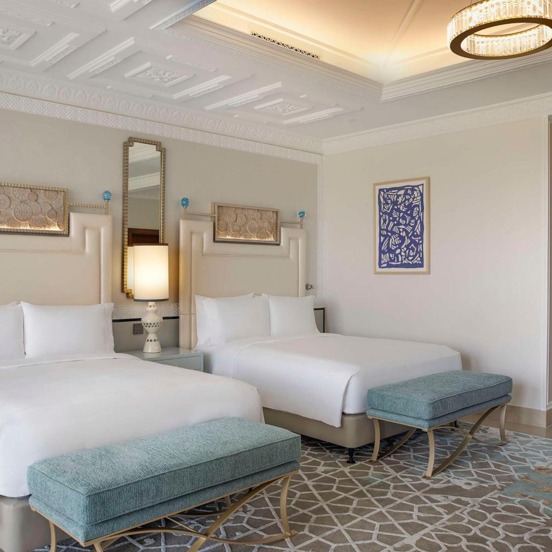 Premier, King Bed, 2 Queen Beds, Golf Course View