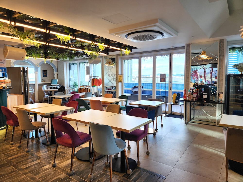 Hound Hotel Busan Station 32/50