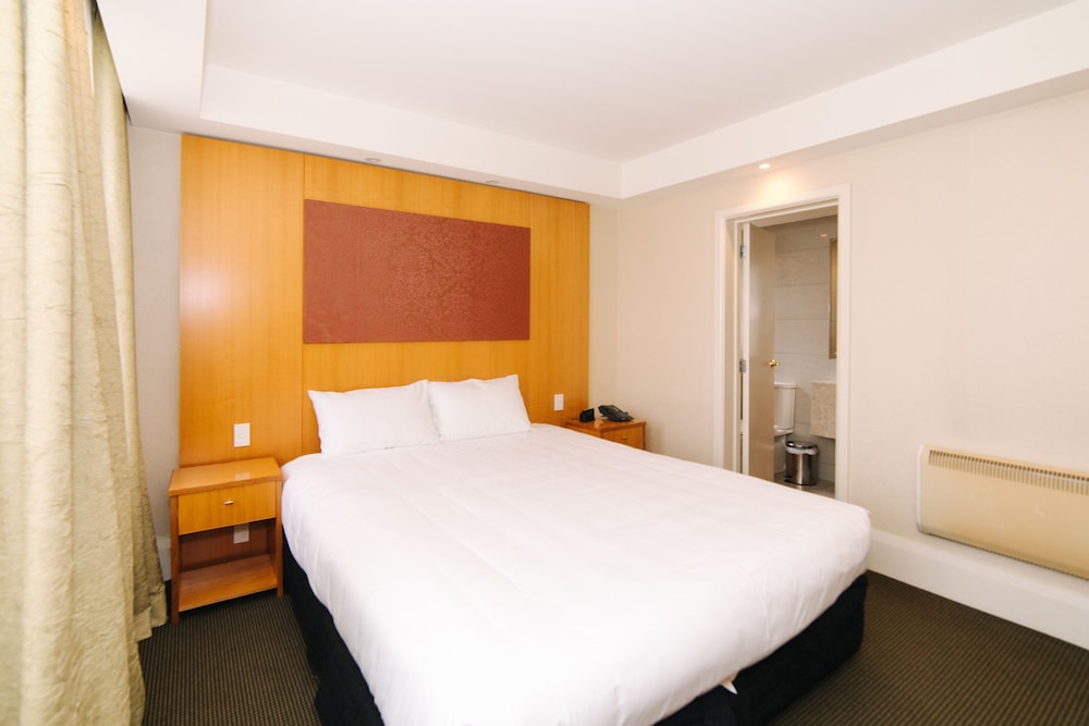 غرفة قياسية بسرير كوين، Brydone Hotel Oamaru 2/5