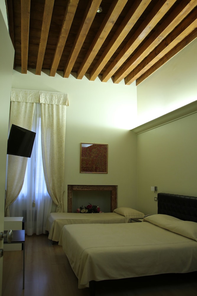 Hotel Tiepolo 31/64