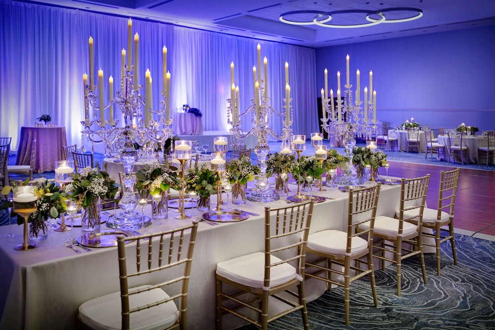 Hyatt Regency Dulles 25/54