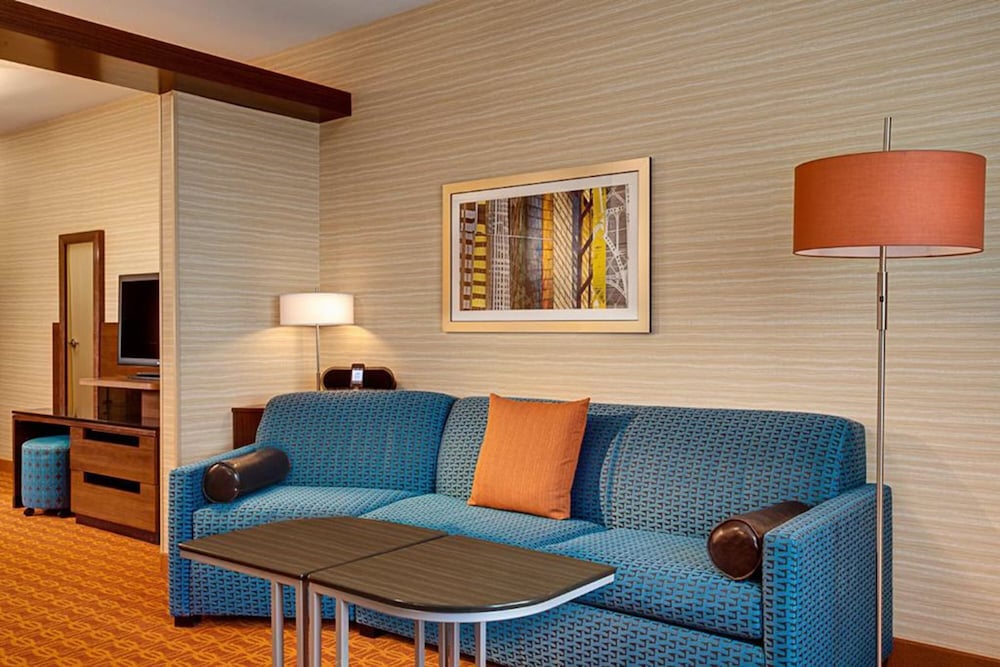 Fairfield by Marriott Inn & Suites San Francisco Airport Oyster Point Area 22/46