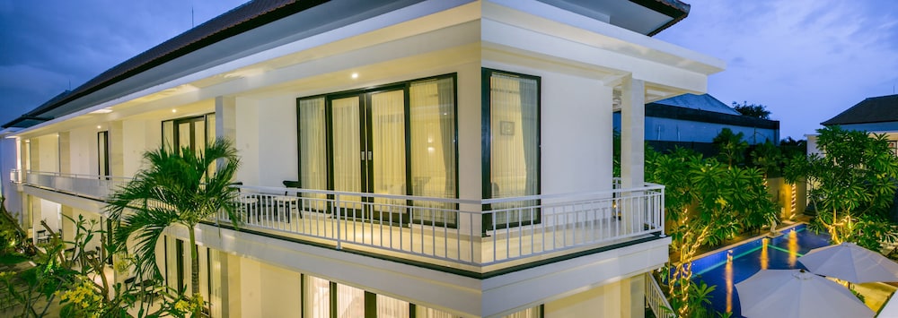 The Diana Suite 4/67