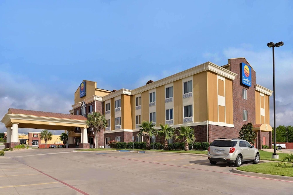 Comfort Inn and Suites Mexia, TX 50/59