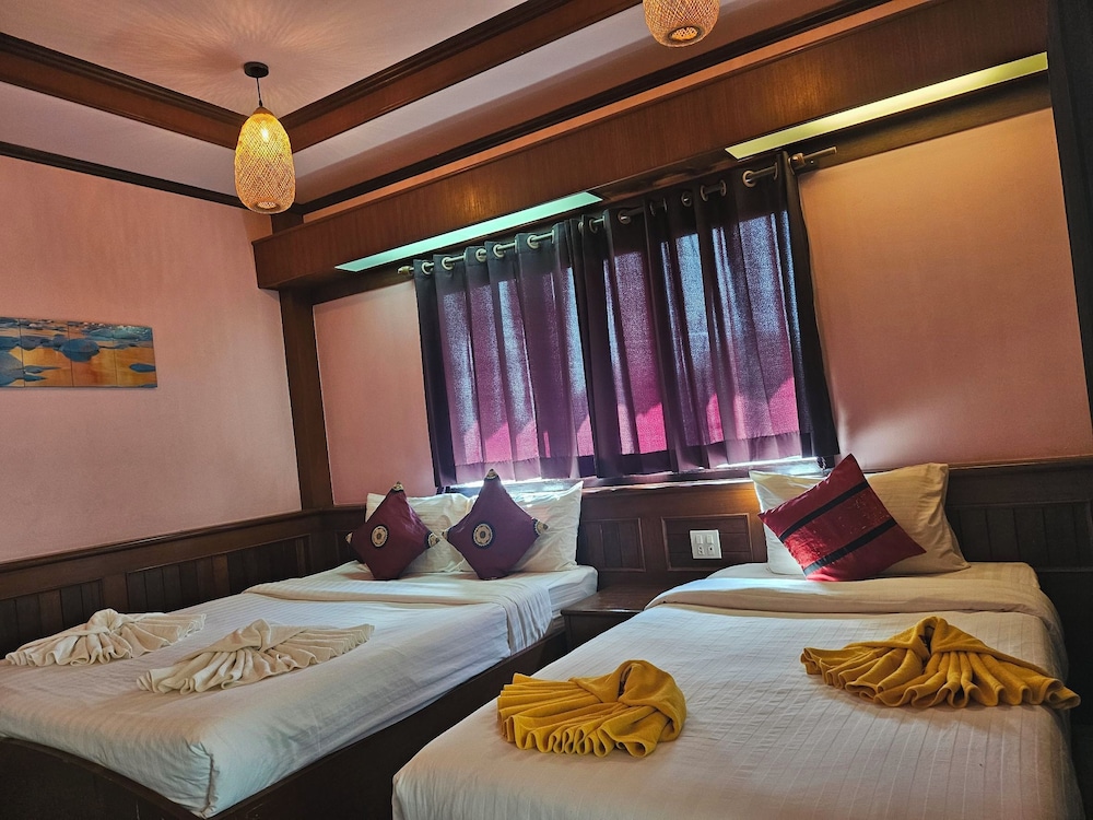 Rin Beach Resort 25/70