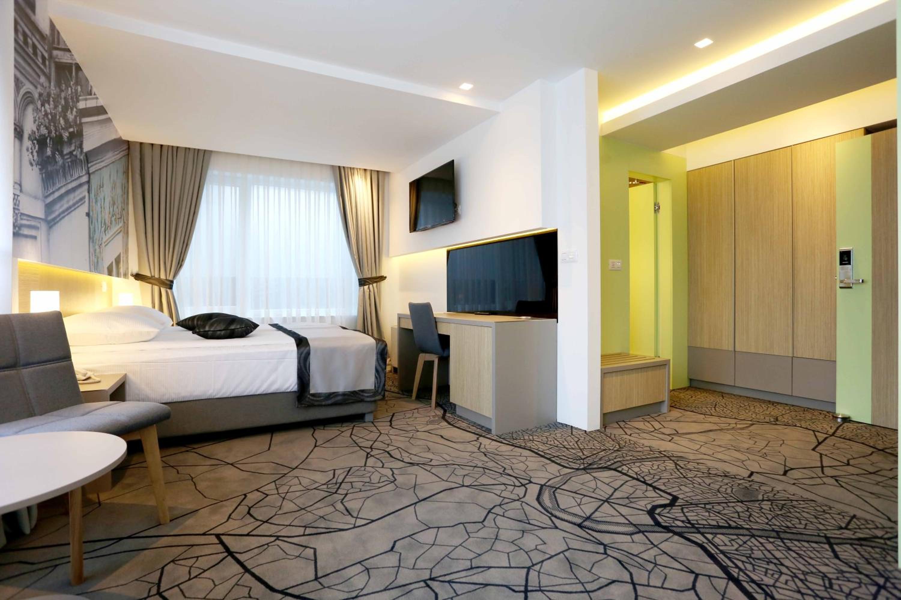 غرفة سوبيريور بسرير مزدوج أو سريرين منفصلين، Grad Hotel 2/10