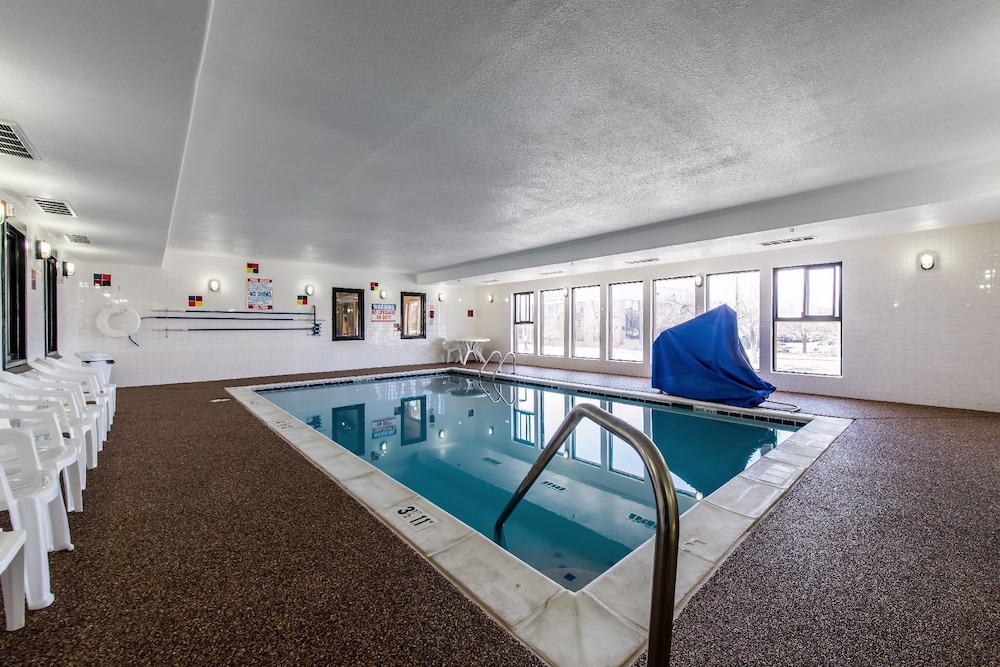 Quality Inn Denver Westminster 4/28