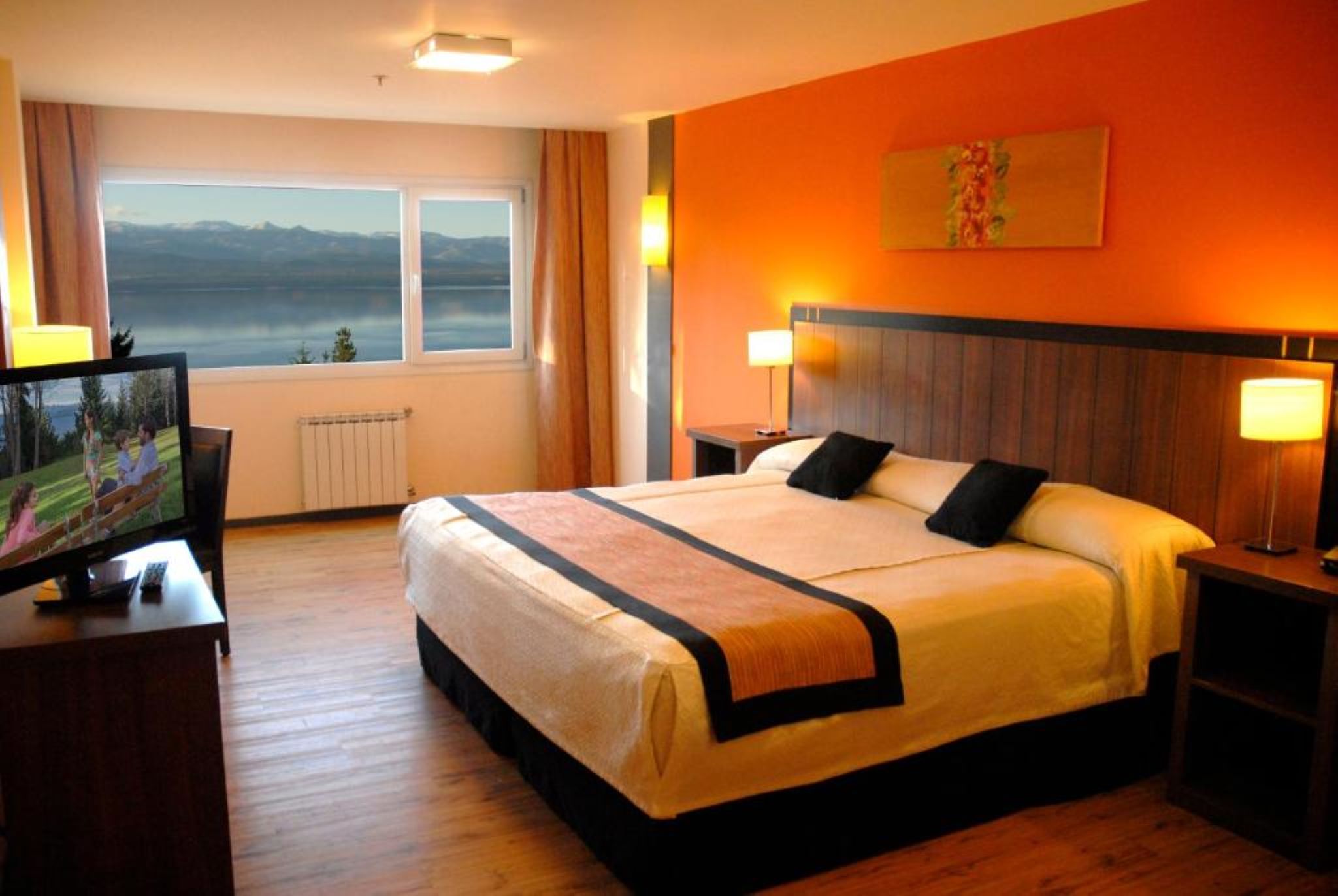 Superior, Double Bed, Lake View