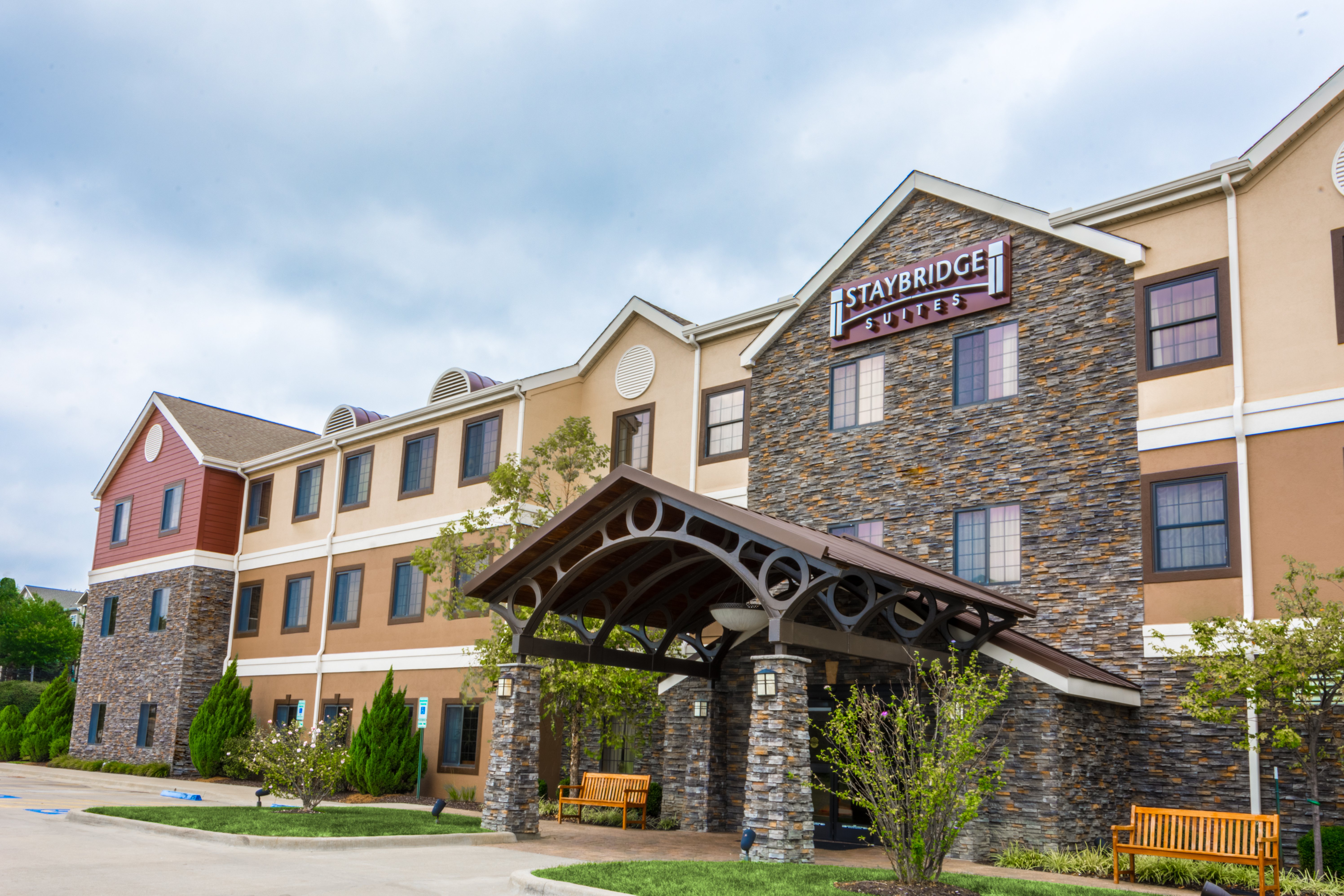Staybridge Suites Kansas City-Independence 2/63