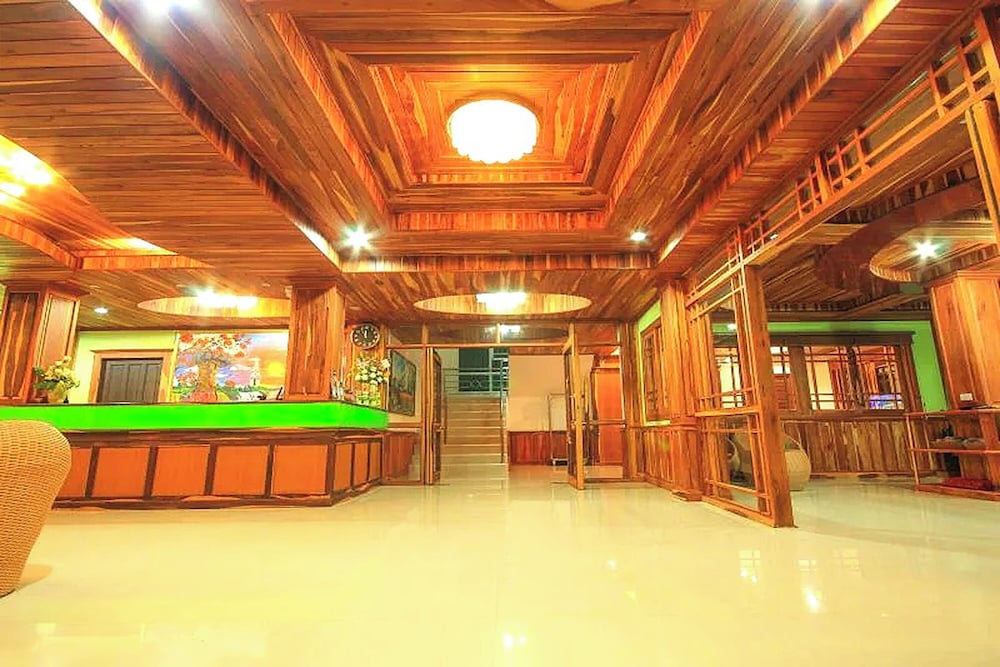 Hiso Place Hotel 15/70