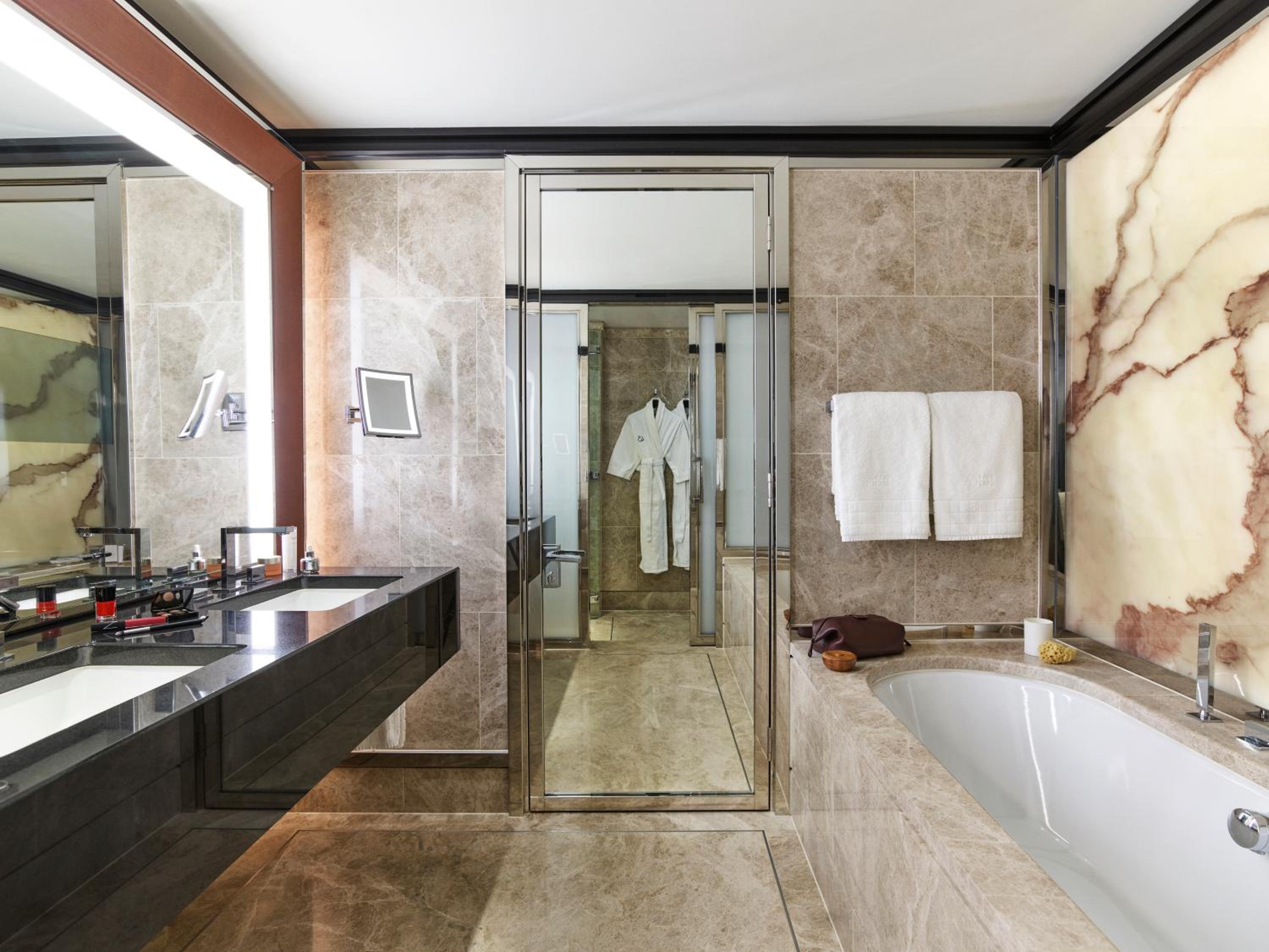 London, Suite, Balcony