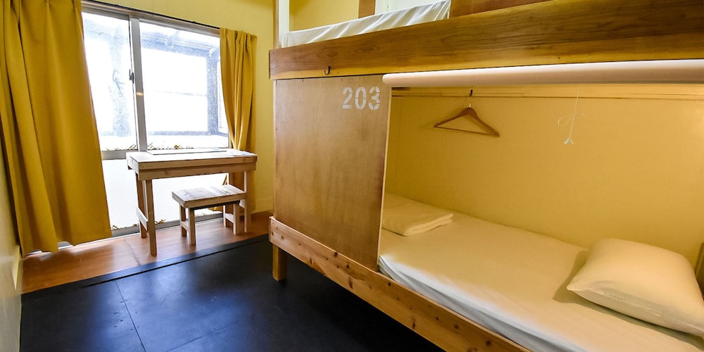 Guesthouse Opuntia - Hostel 5/27