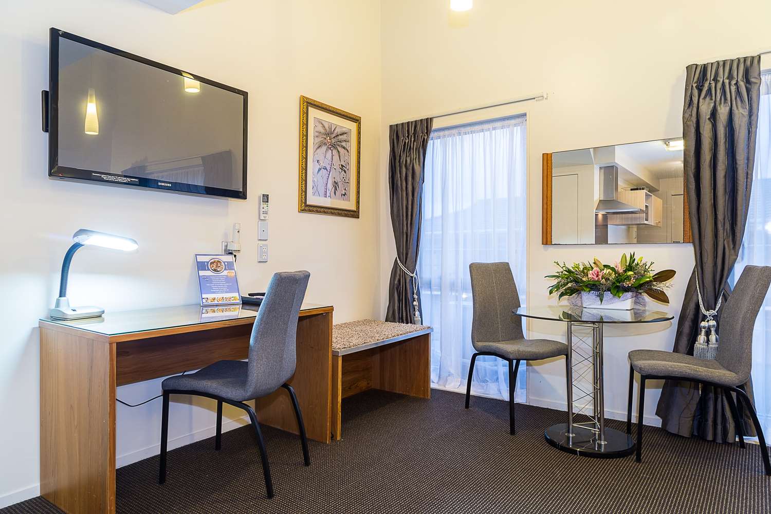 Best Western Newmarket Inn & Suites 48/58