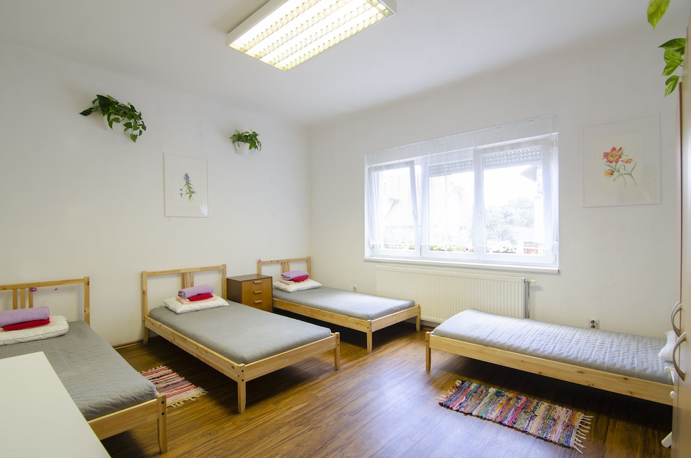 Family Guesthouse GreenSLO 32/50