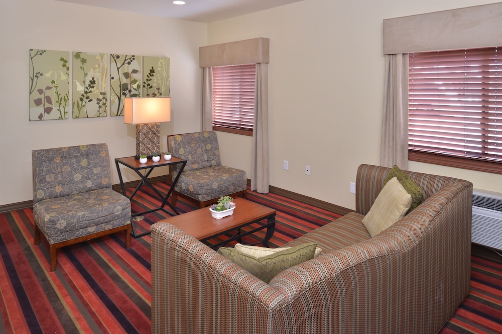 Pleasant Inn 18/23