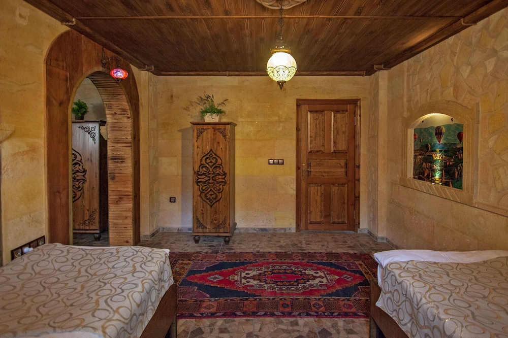 Peace Stone House 31/69