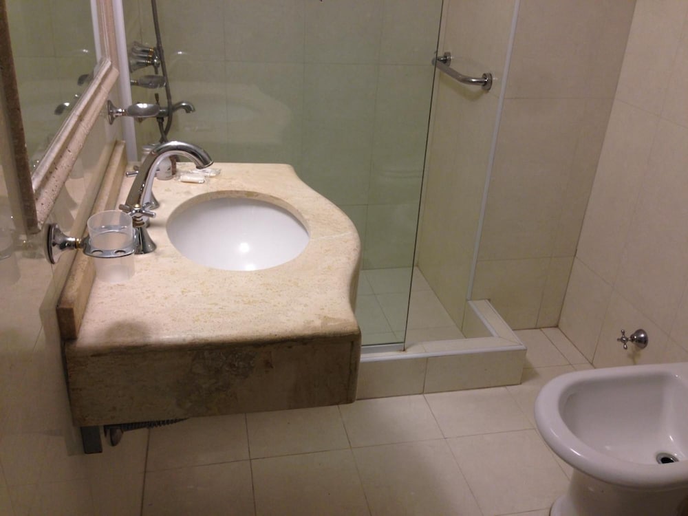 Condor Suites Apart Hotel 46/50