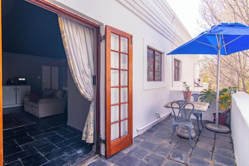 Boord Guesthouse 5/50