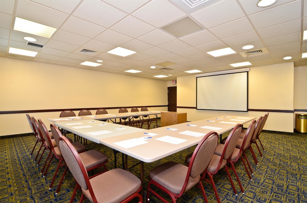 Best Western Gas City 27/29