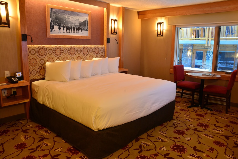 Superior, King Bed