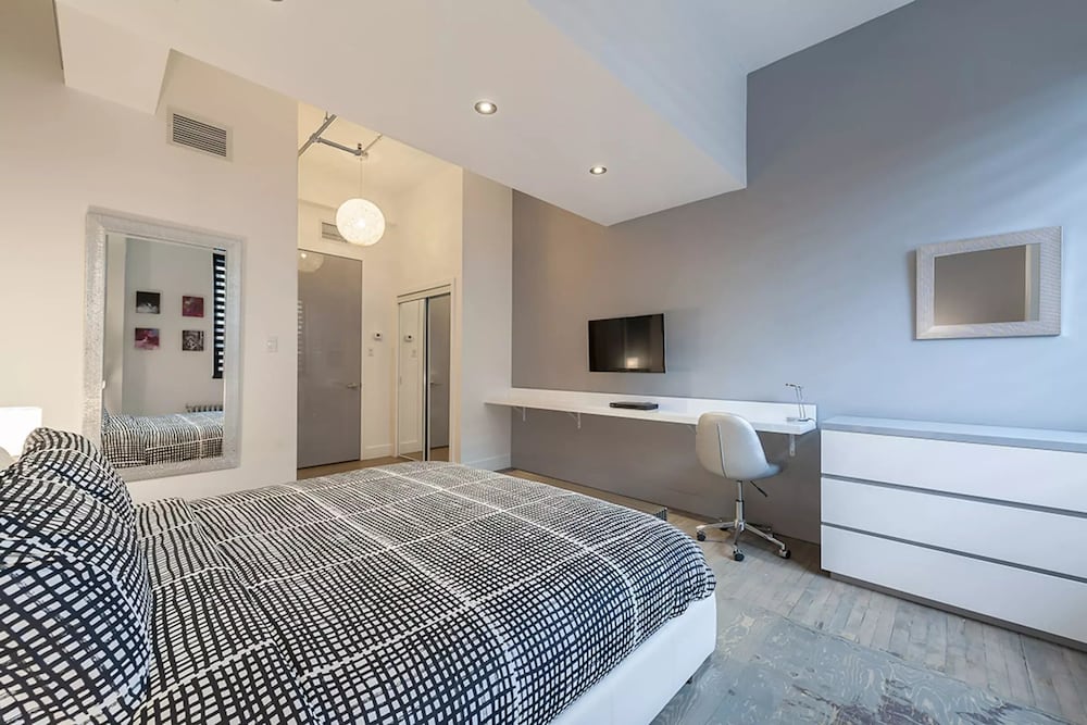 4 BEDROOMS, LOFT, EXECUTIVE